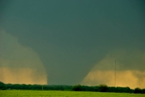 A wedge tornado near Bennington, Kan. (Photo by Ilea Schneider)